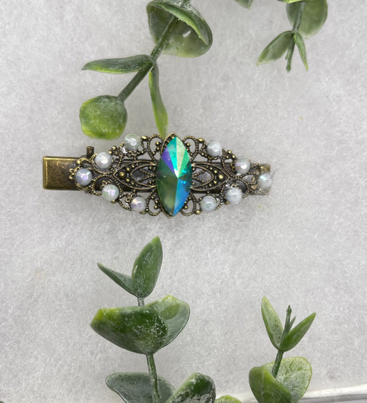 Iridescent Pearl Vintage Style Crystal Rhinestone 2,5” antique tone Metal Alligator clip  brid